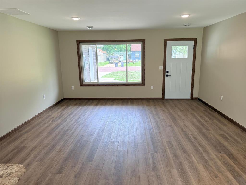 141 Washington Street Walnut Grove MN 56180 7101429 image12