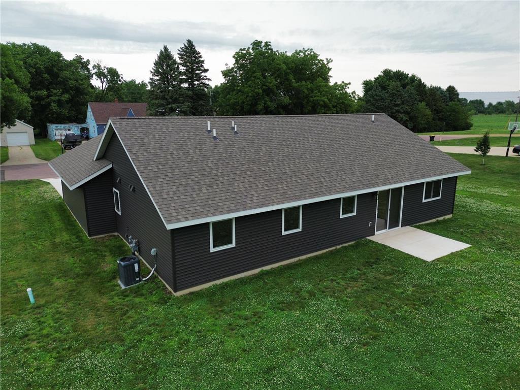 141 Washington Street Walnut Grove MN 56180 7101429 image4