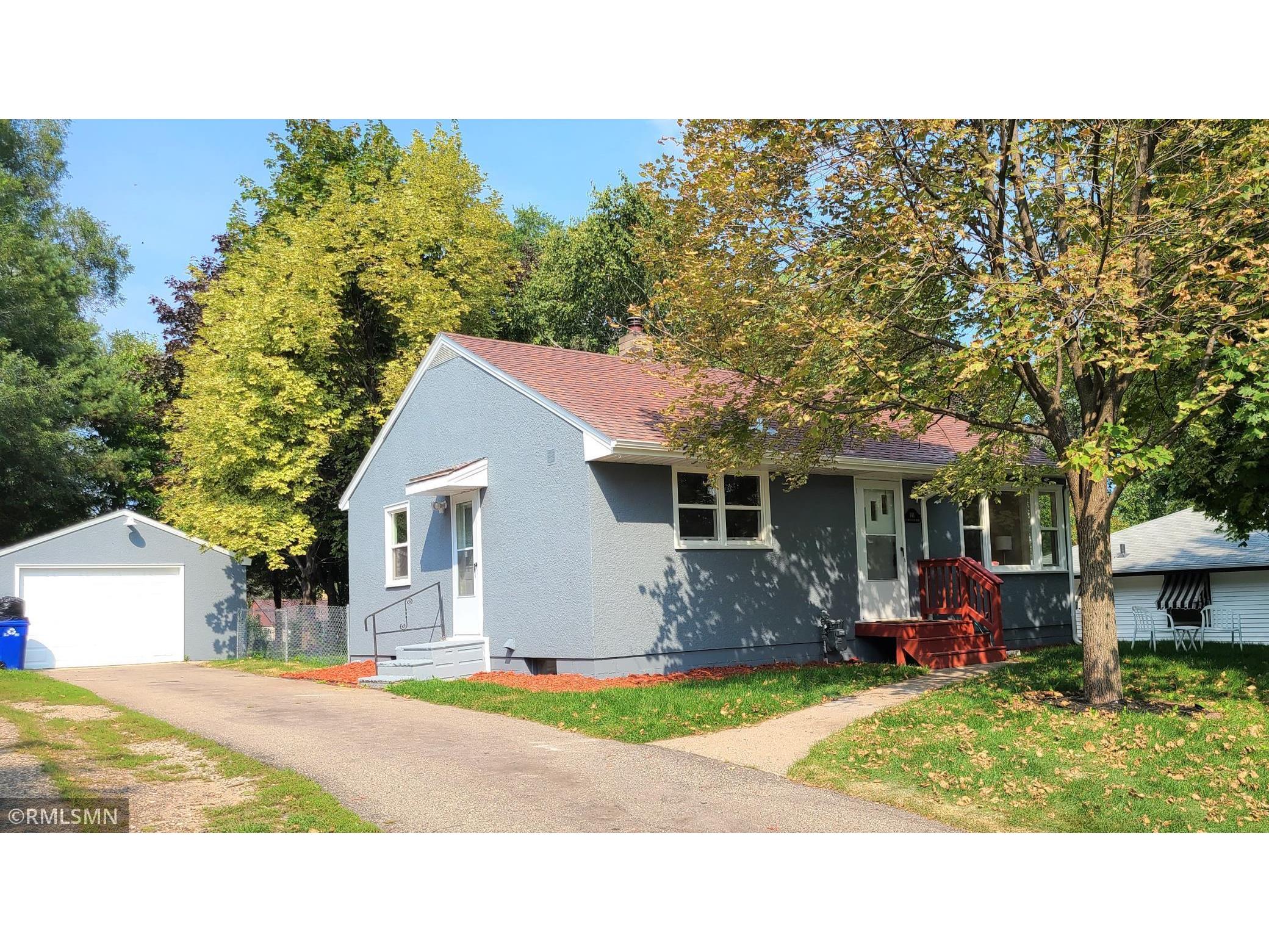 141 Wheelock Parkway E, Saint Paul, MN 55117 MLS 6111062 Edina Realty