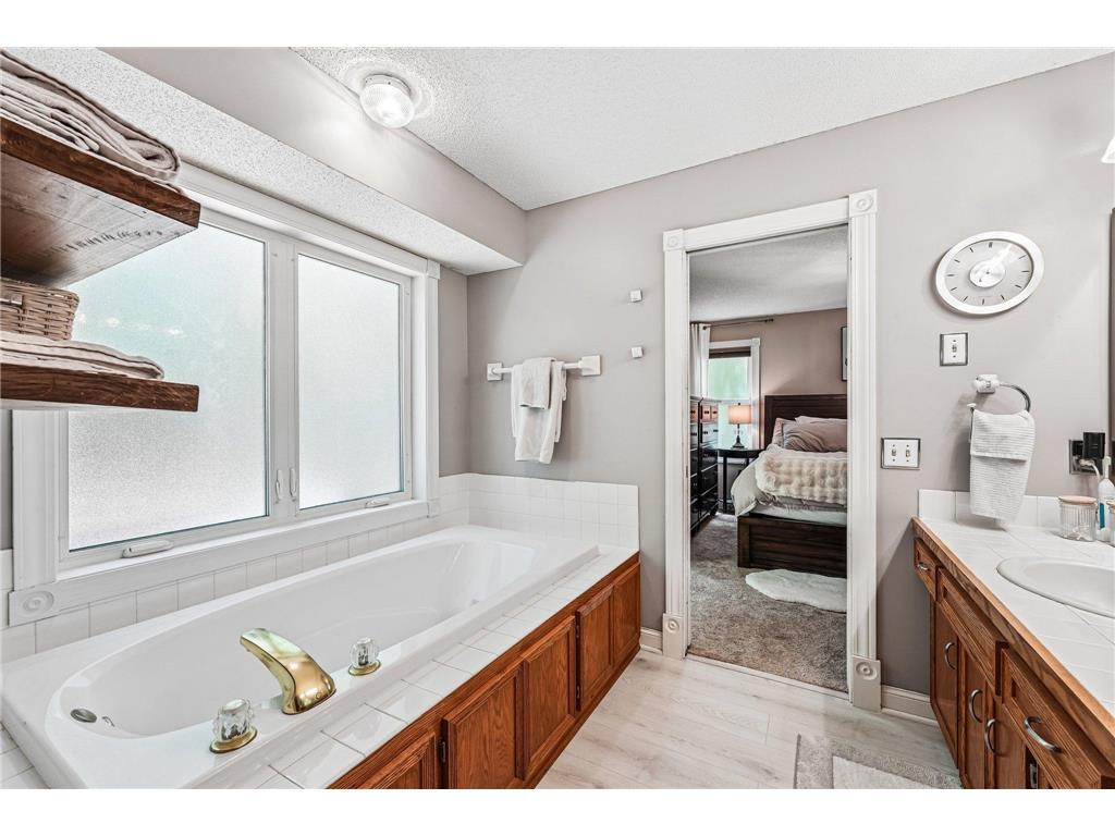 1410 Appaloosa Trail Eagan MN 55122 6815616 image33