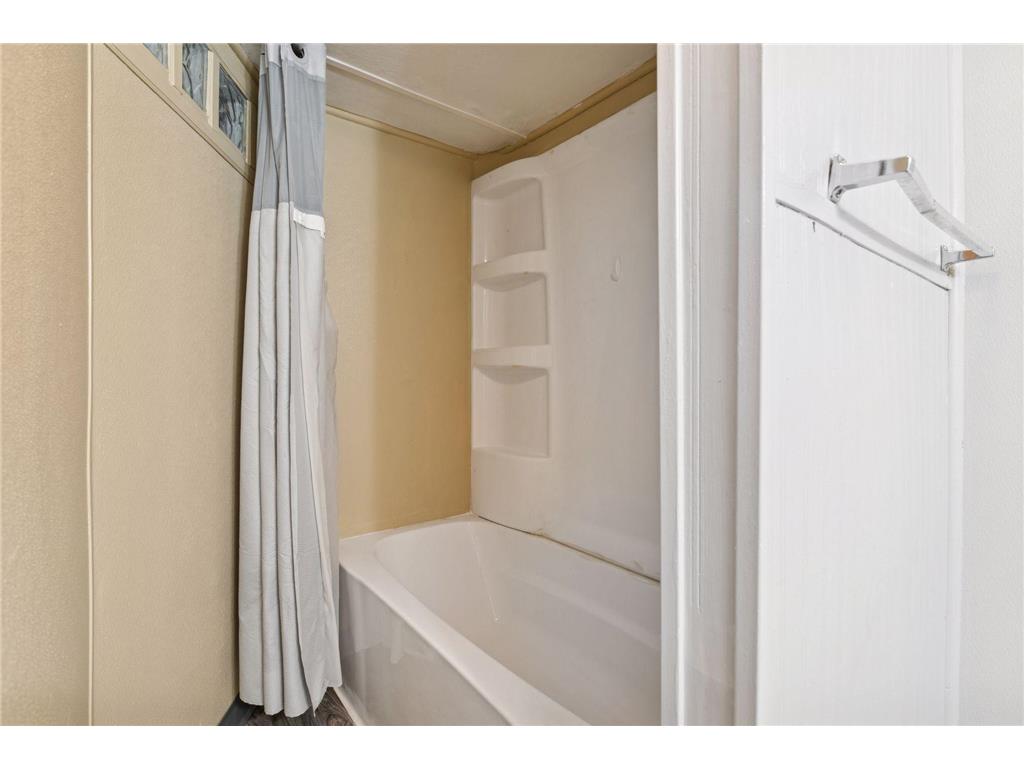 1410 Hillsboro Avenue S Saint Louis Park MN 55426 6812508 image29