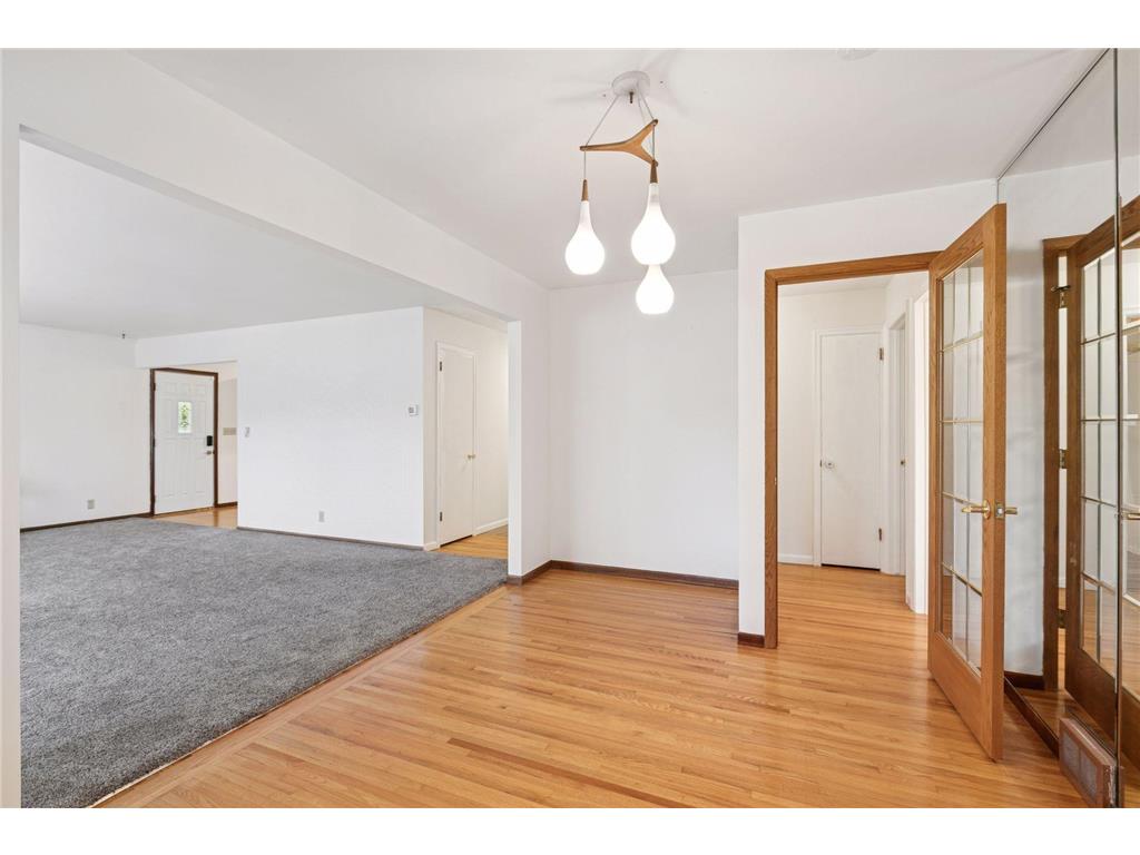 1410 Hillsboro Avenue S Saint Louis Park MN 55426 6812508 image6