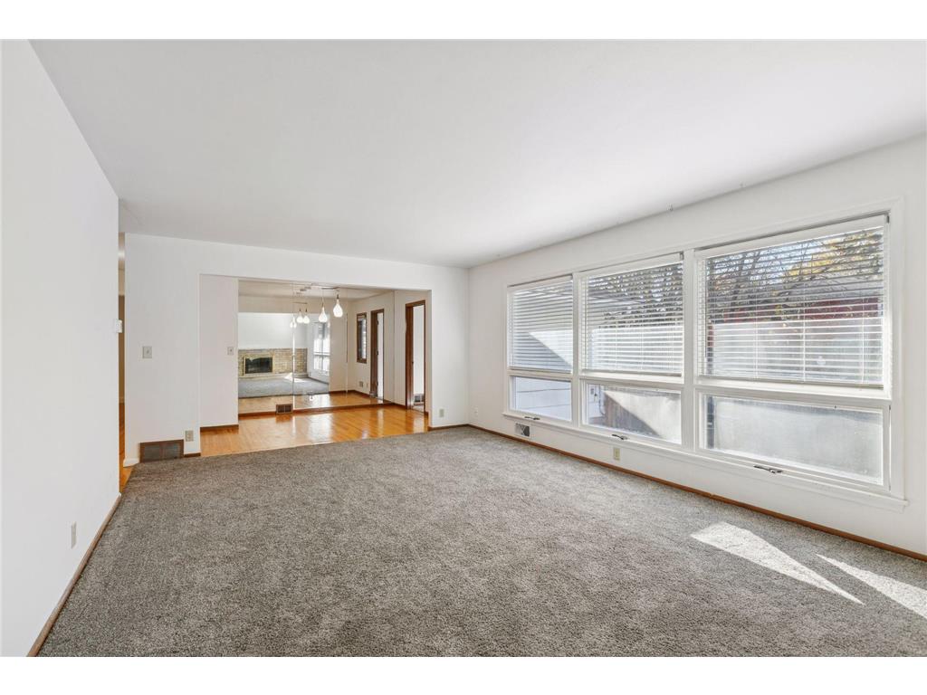 1410 Hillsboro Avenue S Saint Louis Park MN 55426 6812508 image9