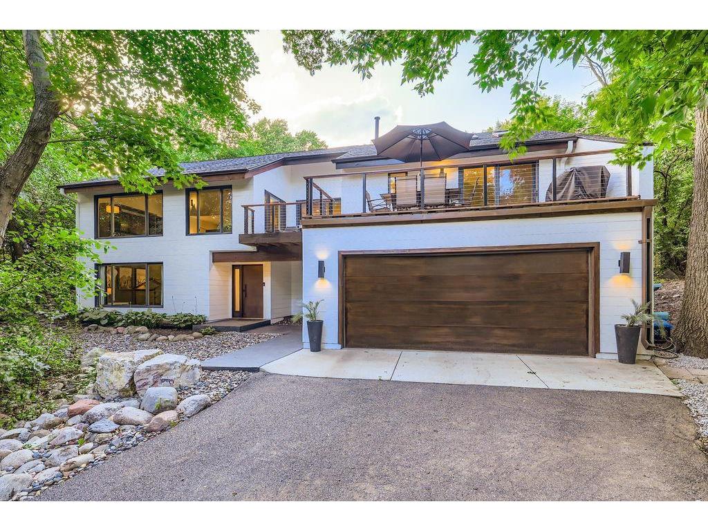 1410 June Avenue S Golden Valley MN 55416 6760816 image1