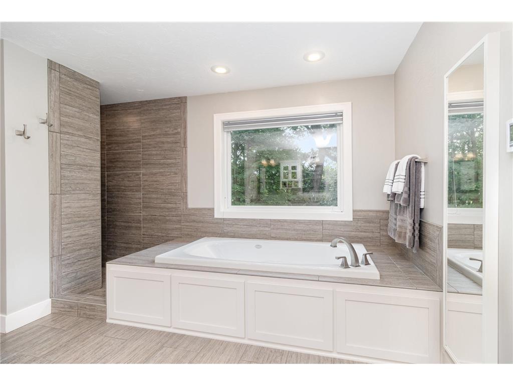 1410 Woodlands Court SE New Prague MN 56071 6788003 image26