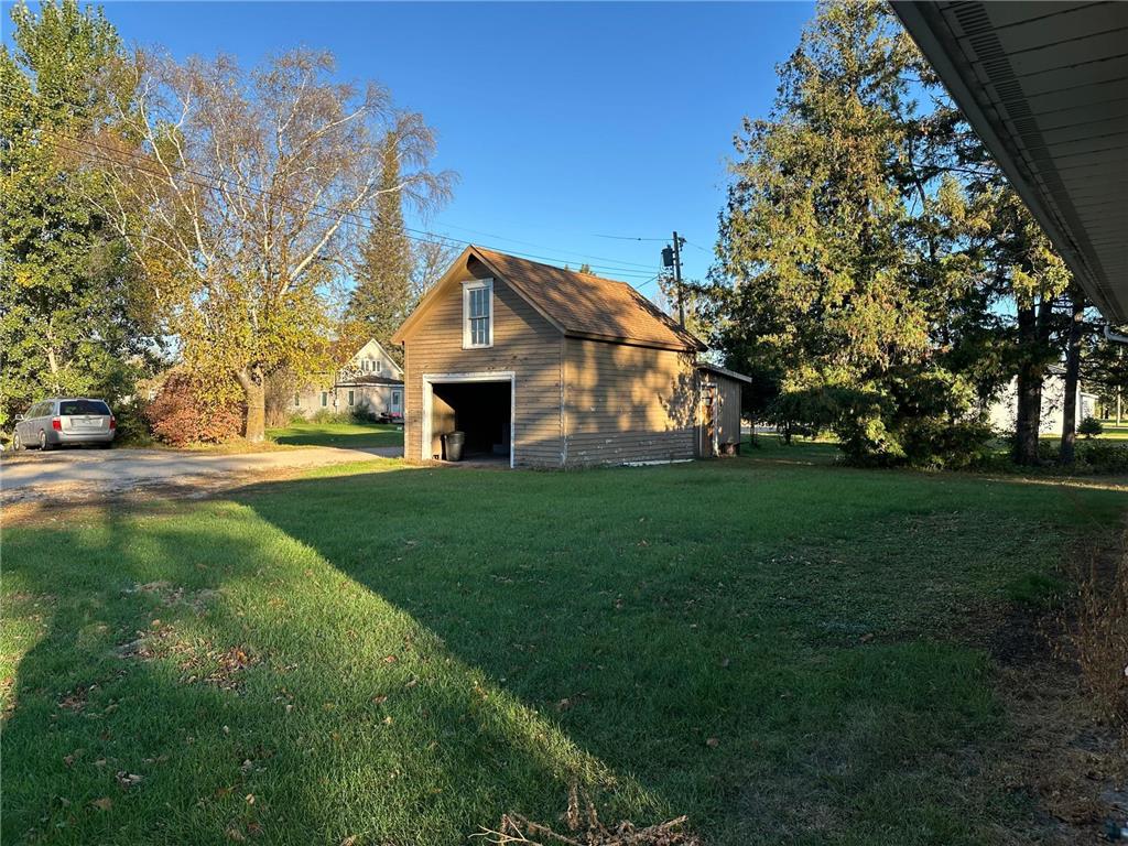 1411 2nd Street Waubun MN 56589 7054107 image11
