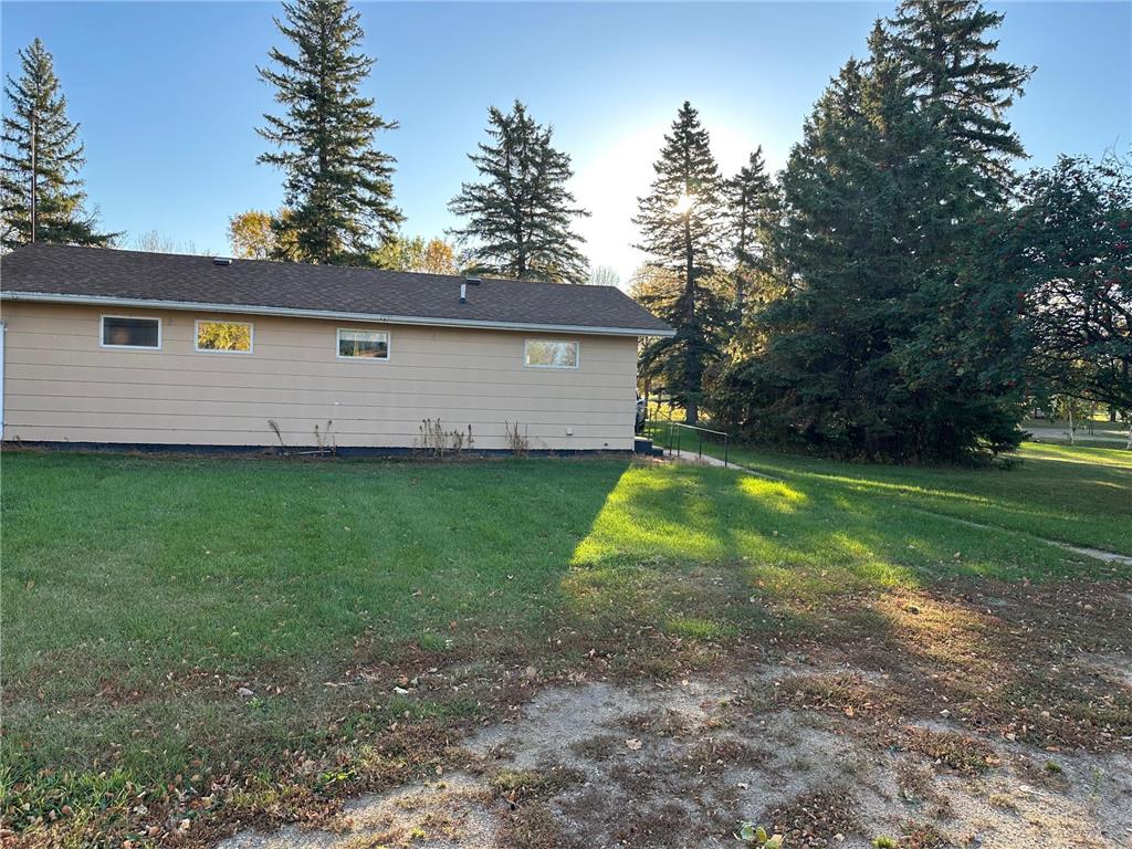 1411 2nd Street Waubun MN 56589 7054107 image2
