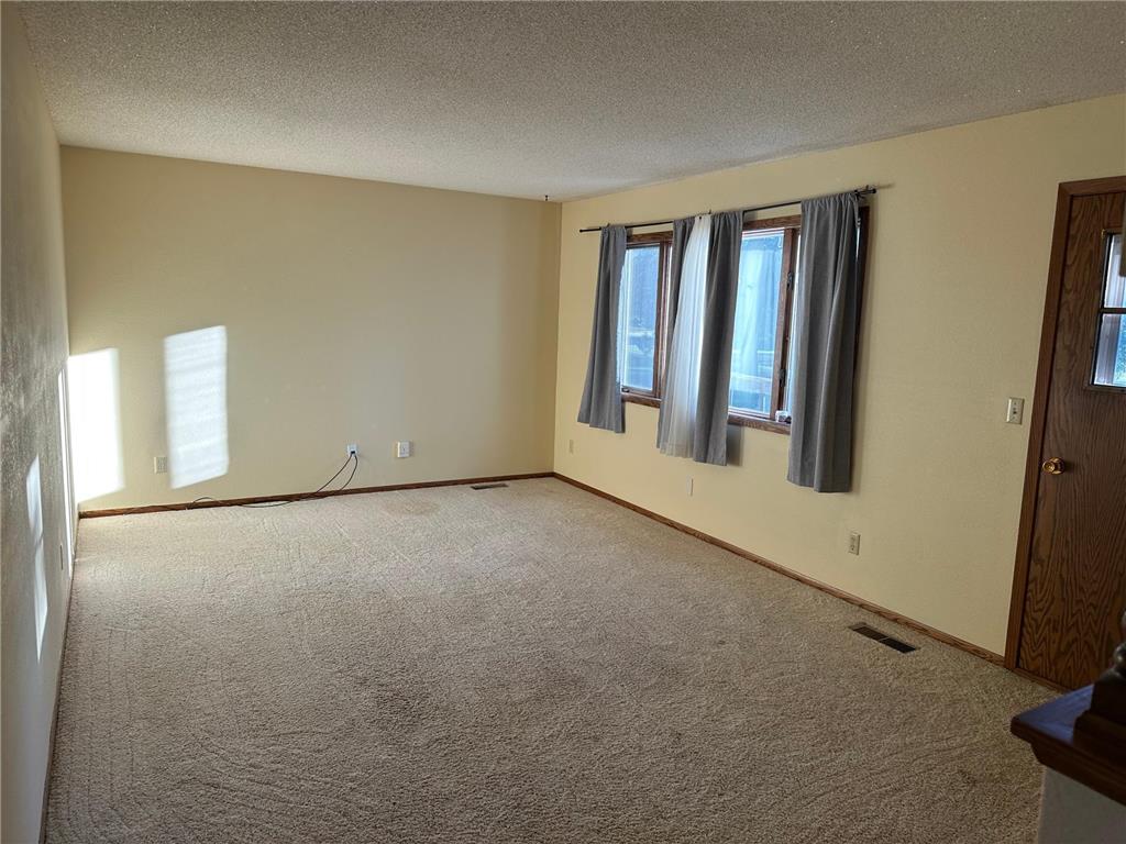 1411 2nd Street Waubun MN 56589 7054107 image4
