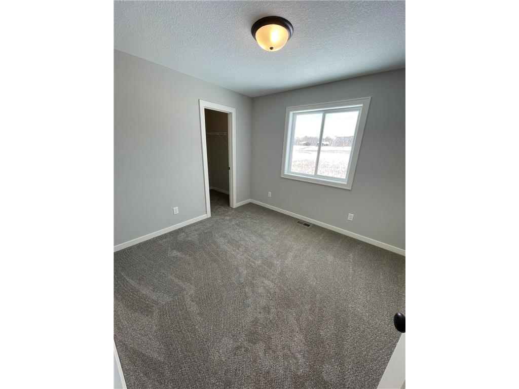 1411 34th Avenue SW Cambridge MN 55008 7033970 image12