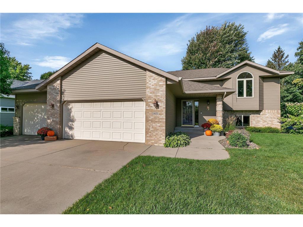 1411 6th Avenue N, Sartell, MN, 56377 MLS 6430988 Edina Realty