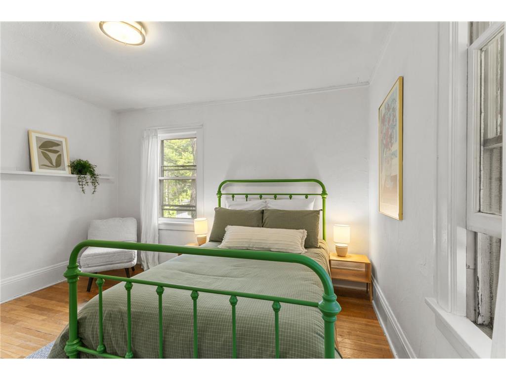 1411 Chelmsford Street Saint Paul MN 55108 7064775 image30