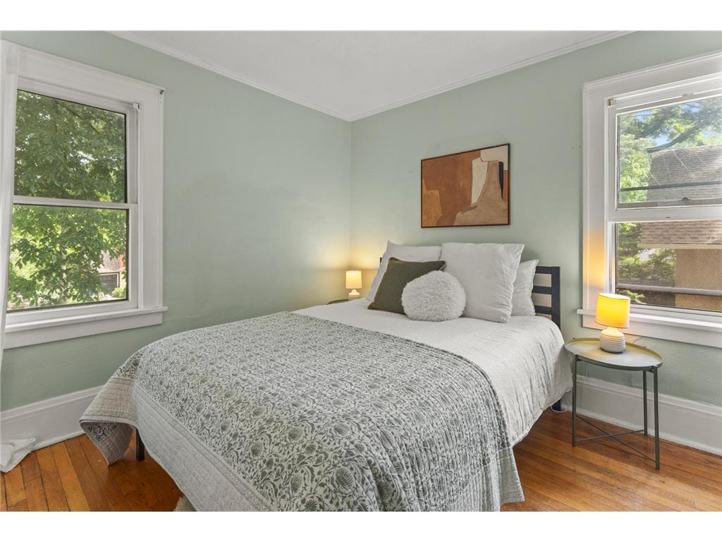 1411 Chelmsford Street Saint Paul MN 55108 7064775 image31