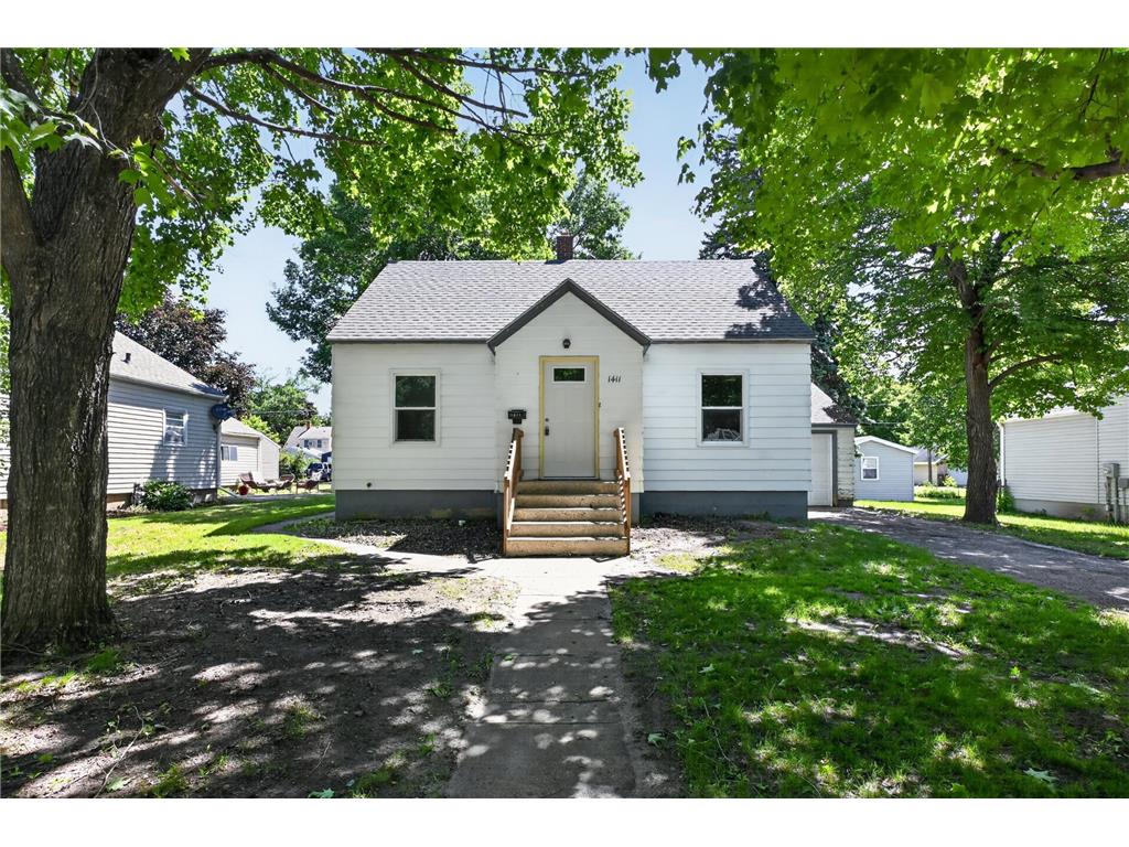1411 Douglas Street Alexandria MN 56308 7093130 image1