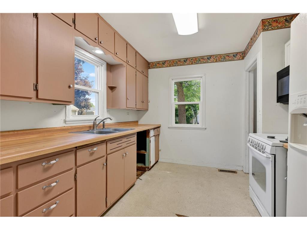 1411 Douglas Street Alexandria MN 56308 7093130 image14