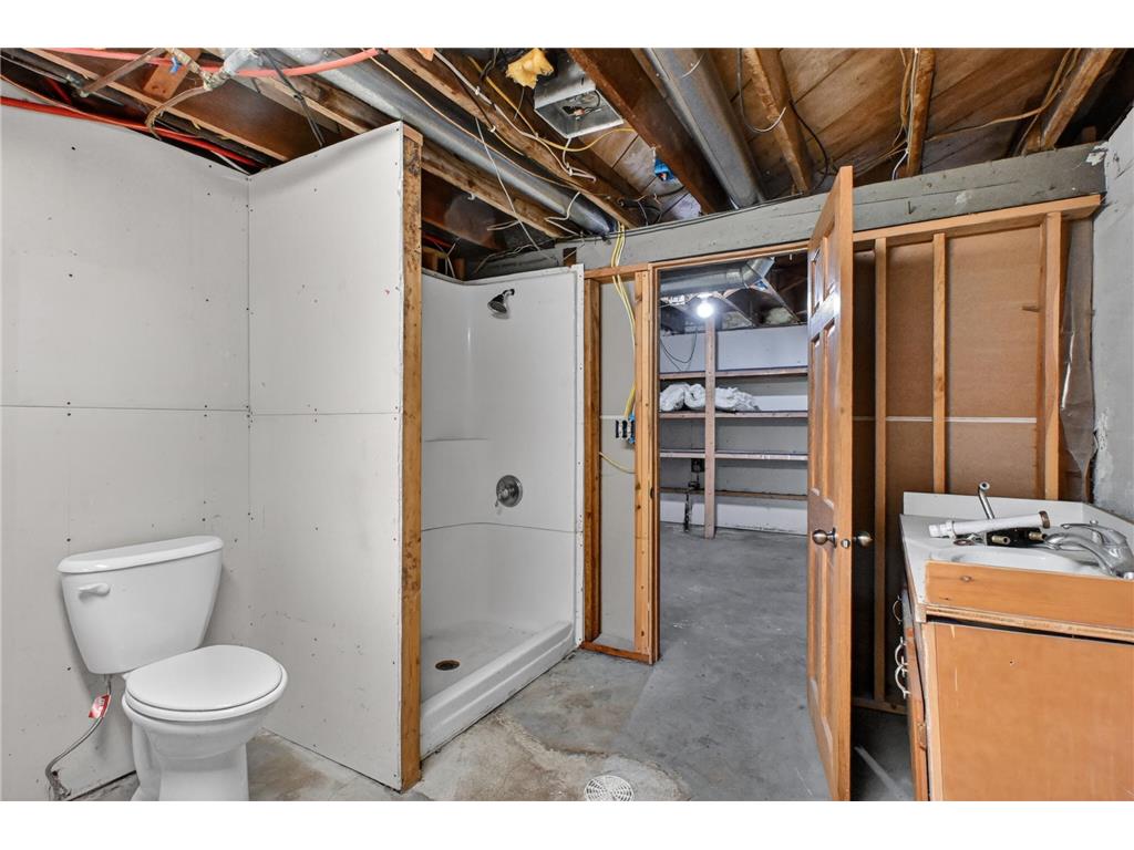 1411 Douglas Street Alexandria MN 56308 7093130 image25