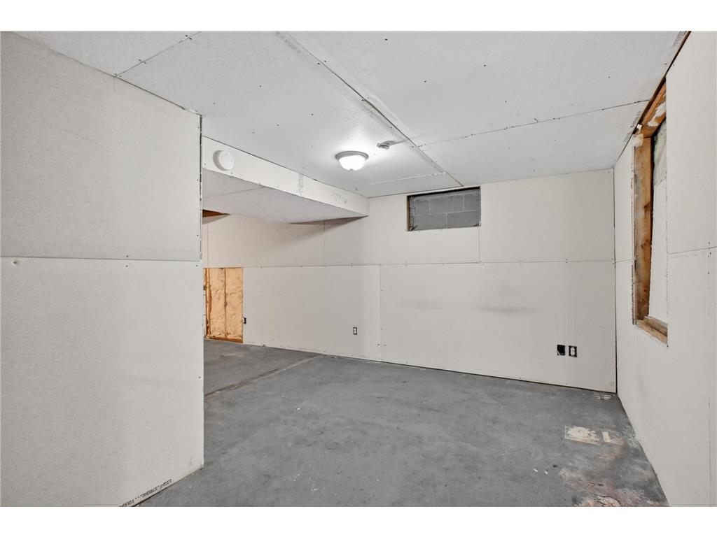 1411 Douglas Street Alexandria MN 56308 7093130 image26