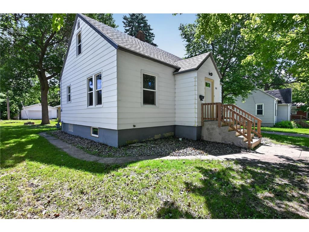 1411 Douglas Street Alexandria MN 56308 7093130 image41