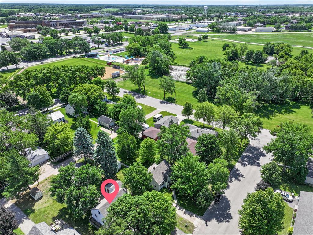 1411 Douglas Street Alexandria MN 56308 7093130 image49
