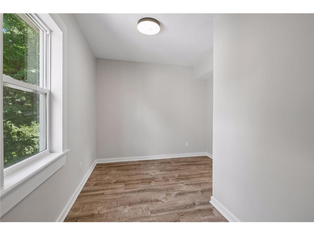 1411 Grand Street NE Minneapolis MN 55413 7105738 image32