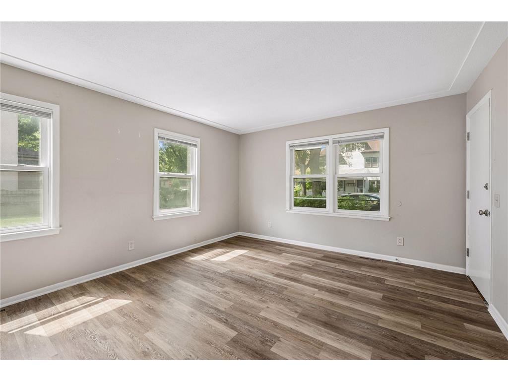 1411 Grand Street NE Minneapolis MN 55413 7105738 image42