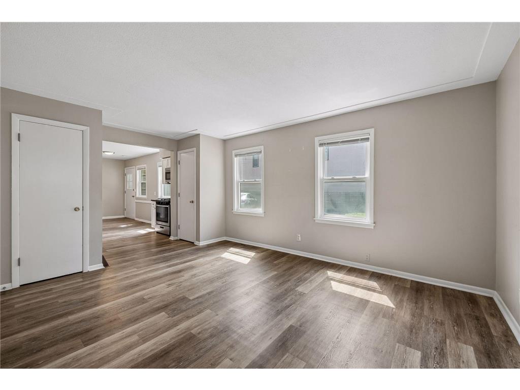 1411 Grand Street NE Minneapolis MN 55413 7105738 image44