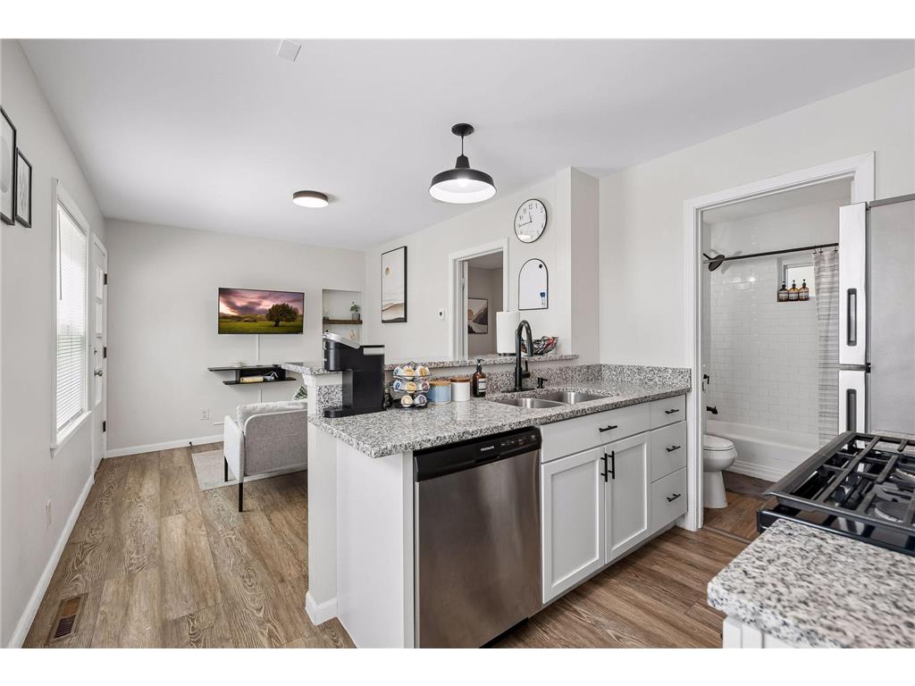 1411 Grand Street NE Minneapolis MN 55413 7105738 image5