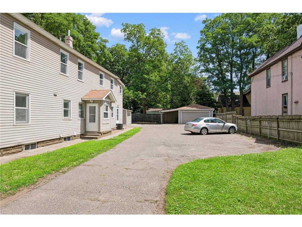 1411 Grand Street NE Minneapolis MN 55413 7105738 image53