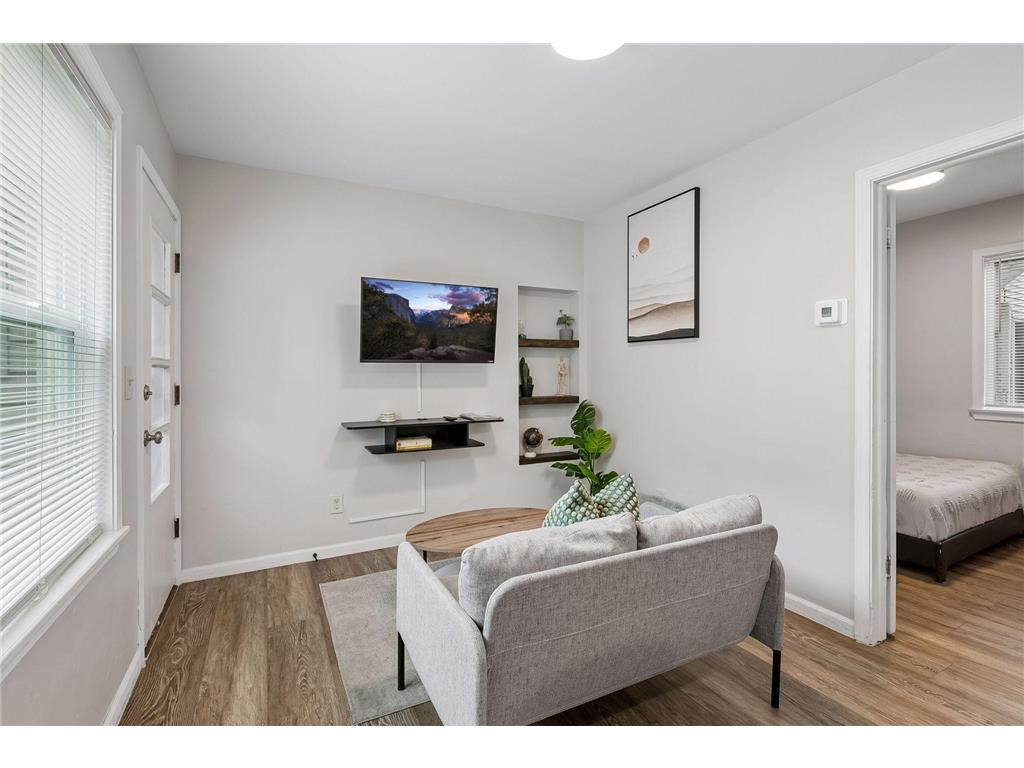 1411 Grand Street NE Minneapolis MN 55413 7105738 image7