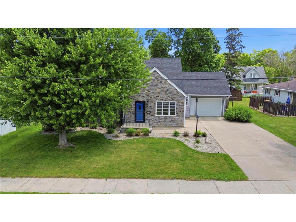 1411 N Cedar Avenue Owatonna MN 55060 7088804 image31