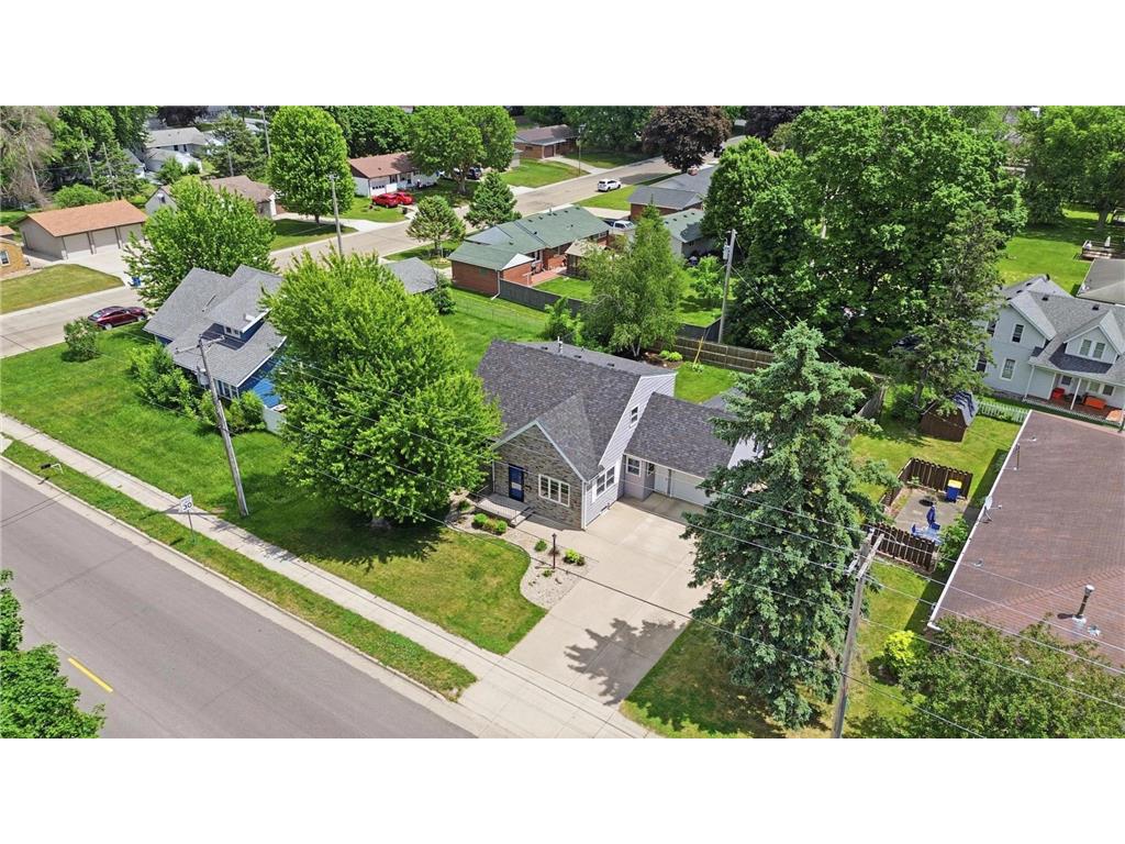 1411 N Cedar Avenue Owatonna MN 55060 7088804 image33