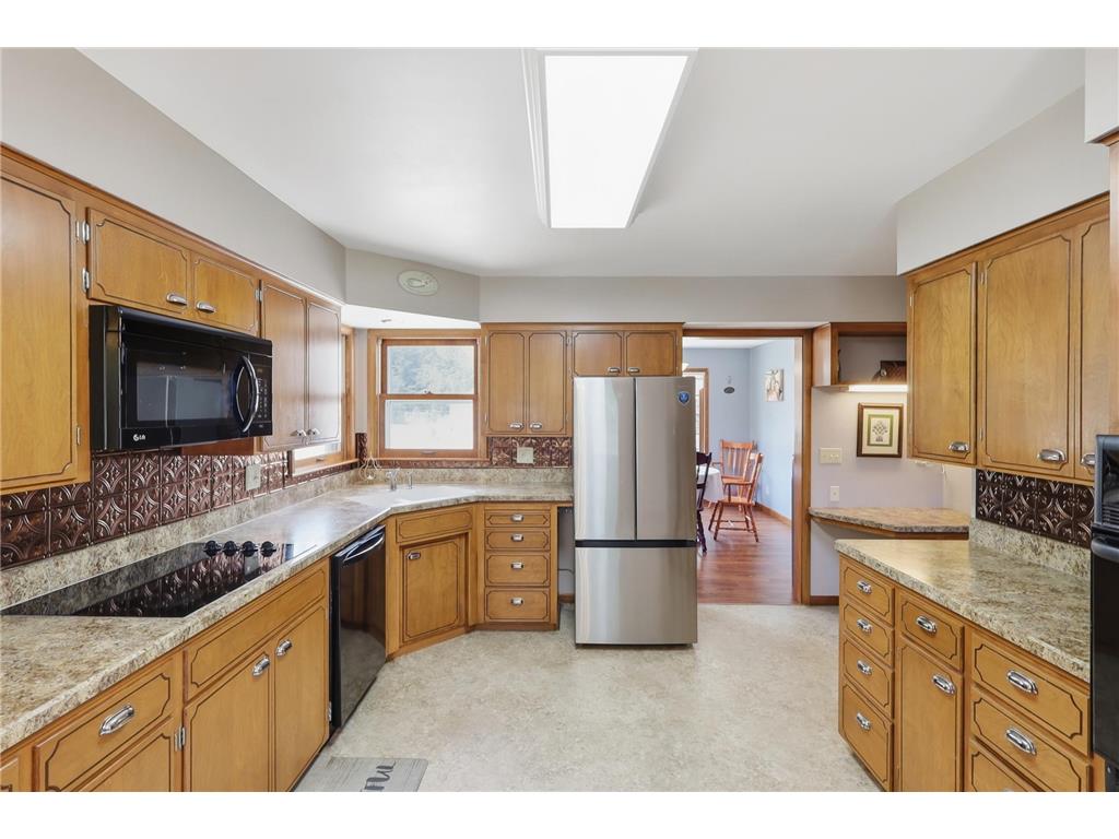 1411 N Cedar Avenue Owatonna MN 55060 7088804 image7