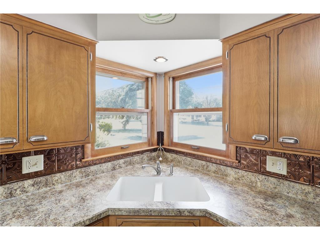 1411 N Cedar Avenue Owatonna MN 55060 7088804 image8