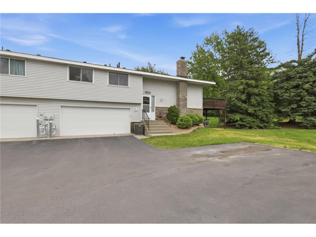 1411 Oak Leaf Lane Burnsville MN 55337 7089228 image24