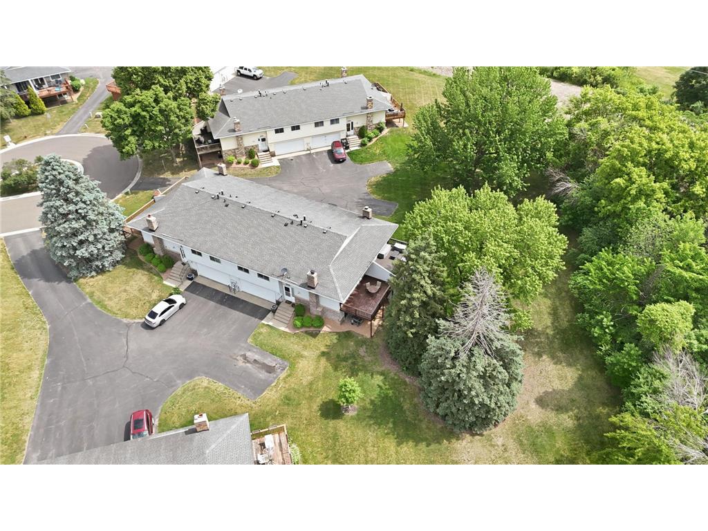 1411 Oak Leaf Lane Burnsville MN 55337 7089228 image30