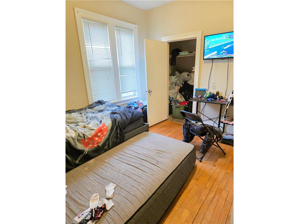 1411 Upton Avenue N Minneapolis MN 55411 6821639 image11