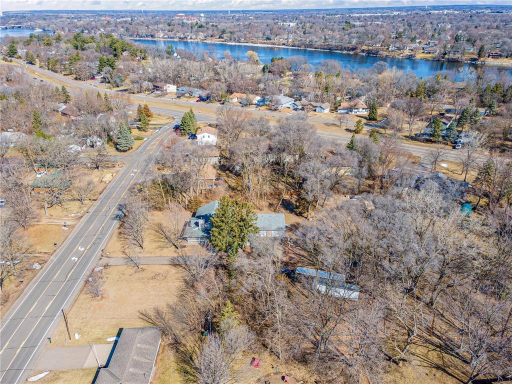 1411 Winnetka Avenue N Champlin MN 55316 7041155 image3