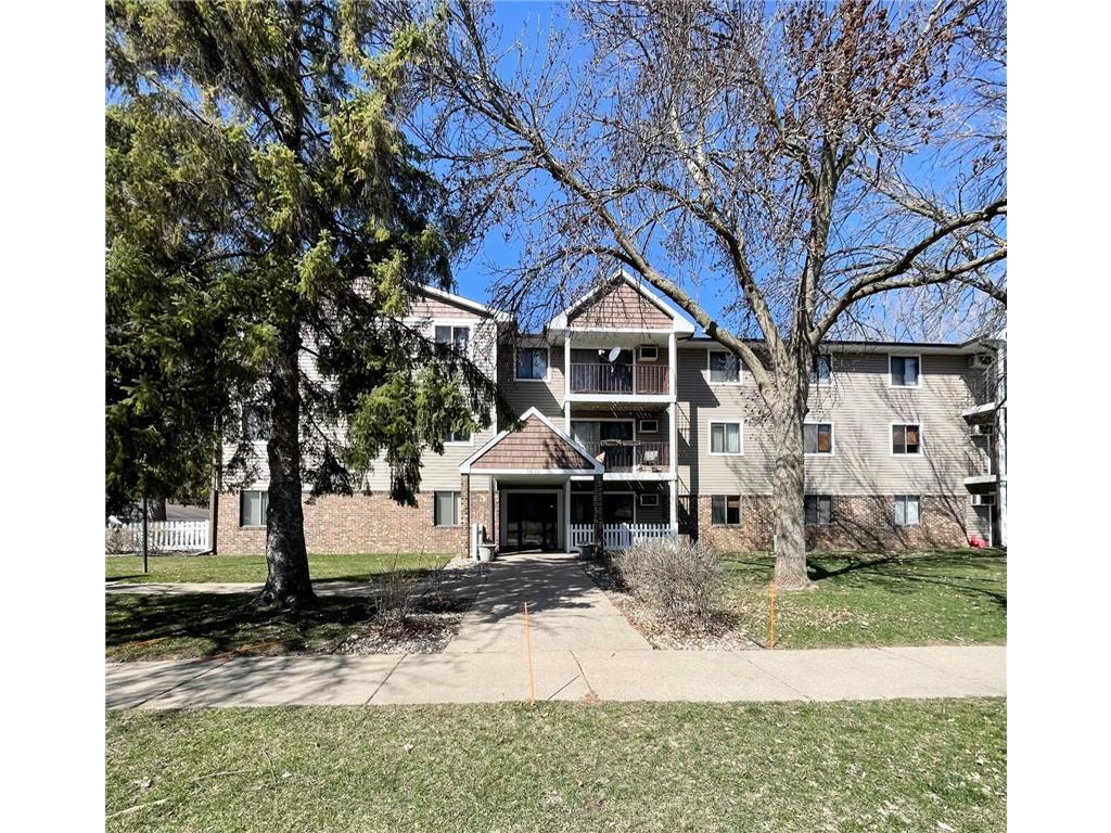 14115 Pennock Avenue #203 Apple Valley MN 55124 6519245 image1