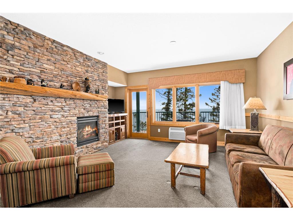 1412 #3-208A Burlington Road #3-208A Two Harbors MN 55616 - Superior 6683956 image1