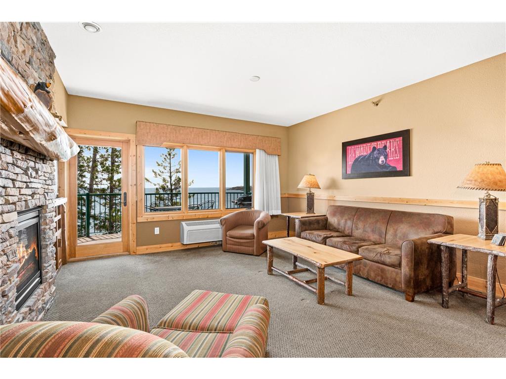 1412 #3-303a N Burlington Road Two Harbors MN 55616 - Superior 6683994 image1