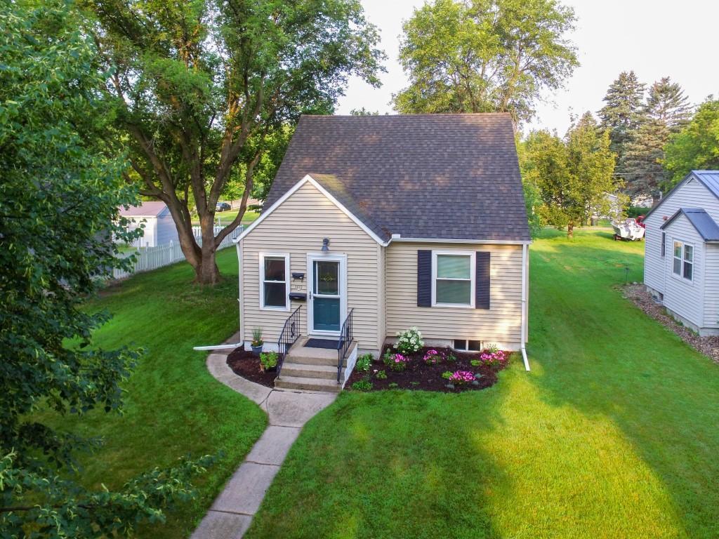 1412 Elm Street Alexandria MN 56308 6571896 image1