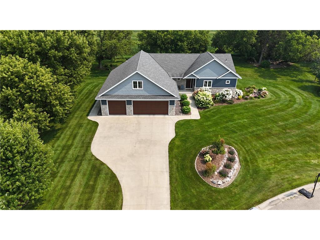 1412 Fairacre Lane SW Willmar MN 56201 7027346 image1