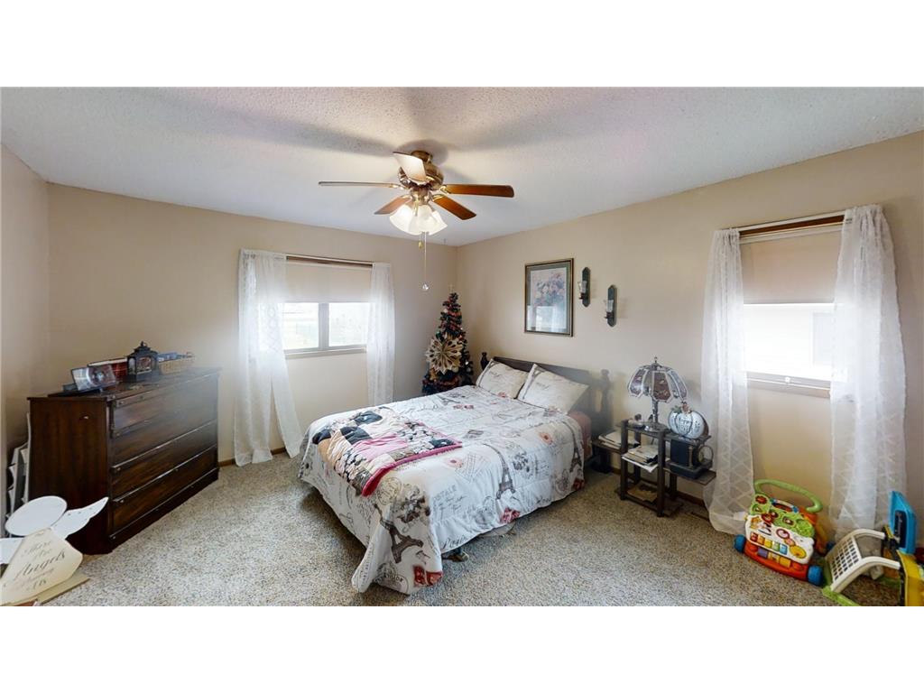 1412 Regency Lane Albert Lea MN 56007 7049805 image15