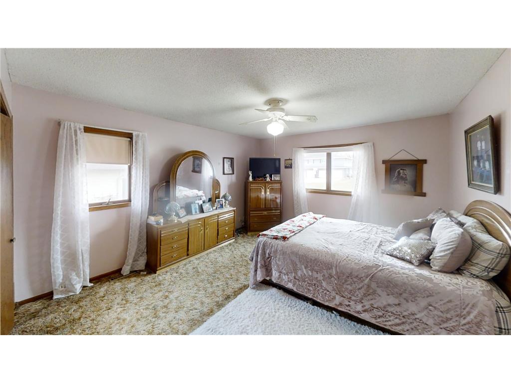 1412 Regency Lane Albert Lea MN 56007 7049805 image18
