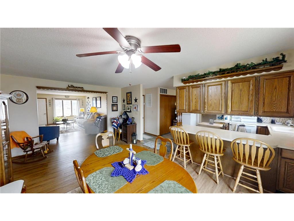 1412 Regency Lane Albert Lea MN 56007 7049805 image8
