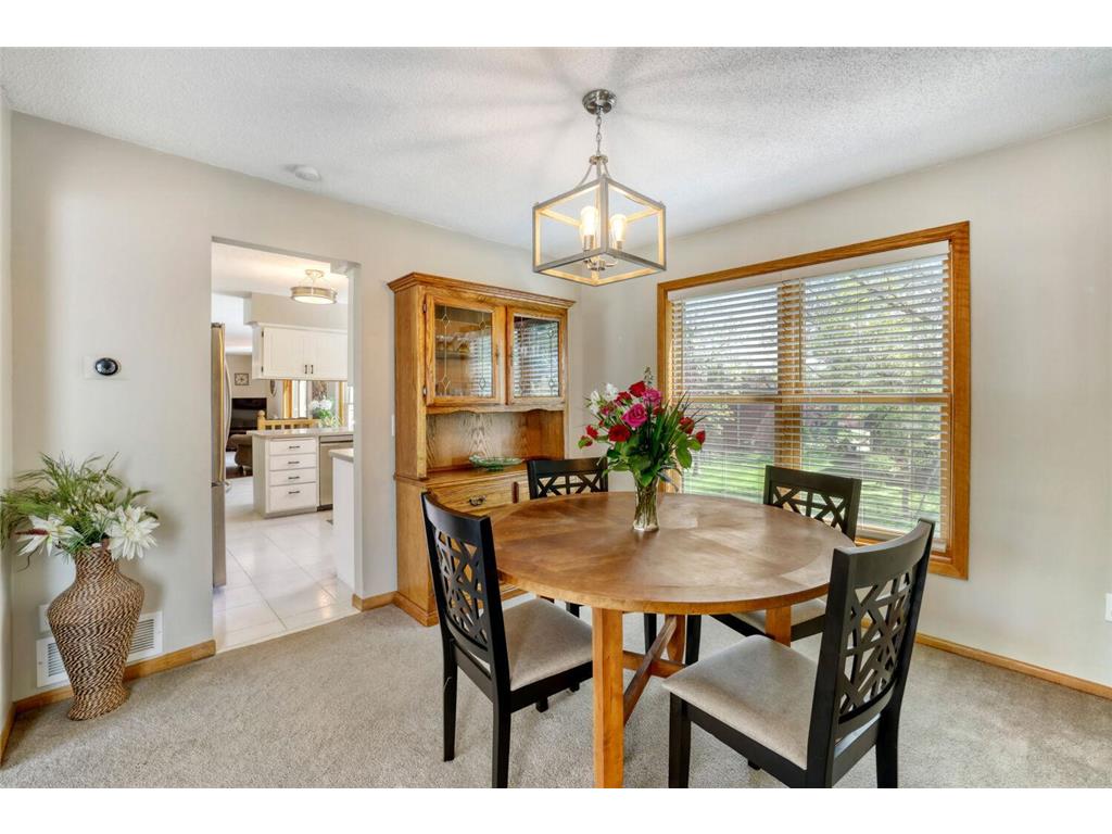 1412 Rushmore Crescent Burnsville MN 55306 7062513 image18