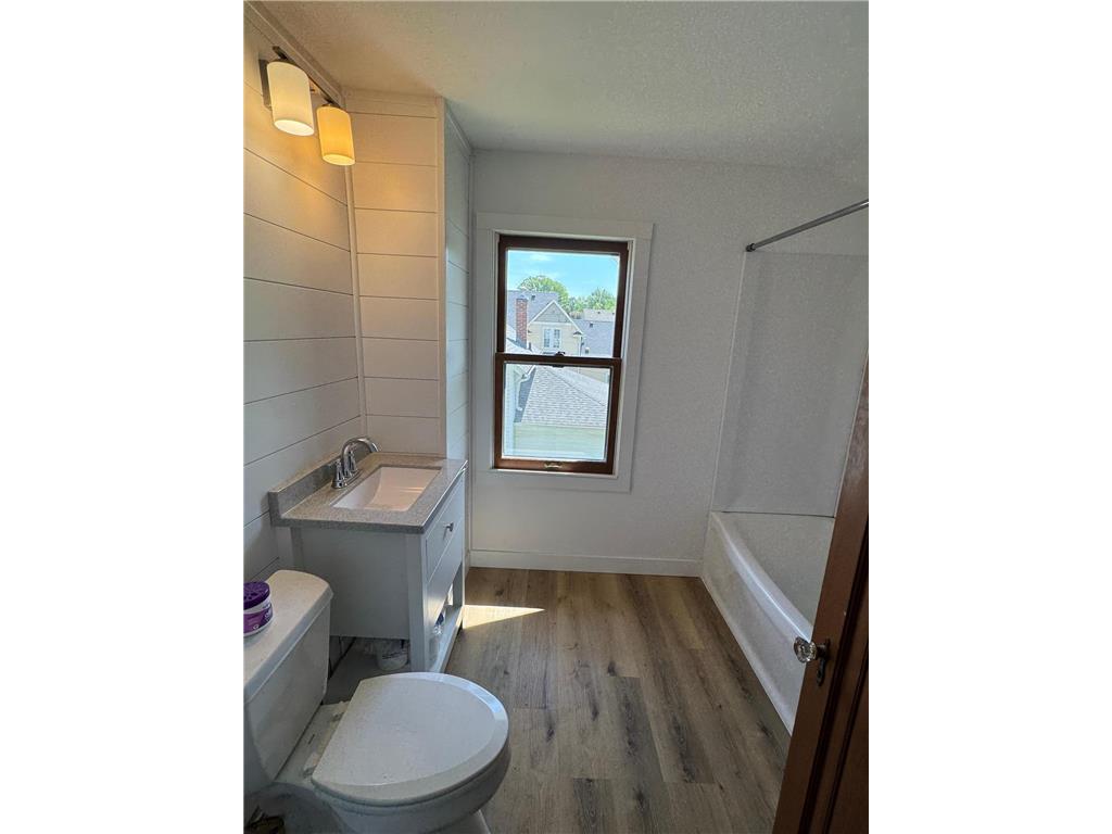 1412 S Park Street Red Wing MN 55066 7082042 image16