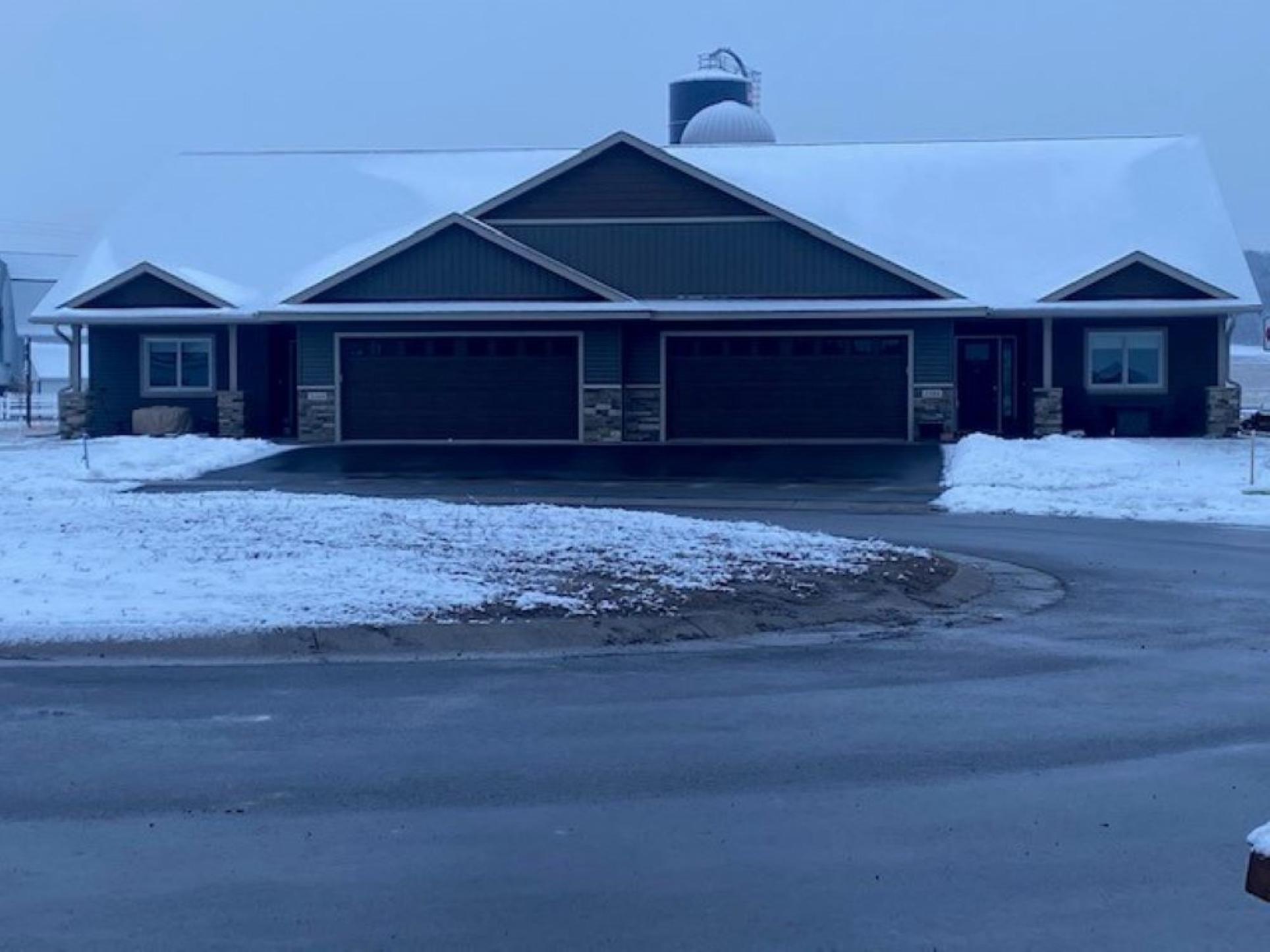 1412 Willow Lane, Prescott, WI, 54021 MLS 5657916 Edina Realty