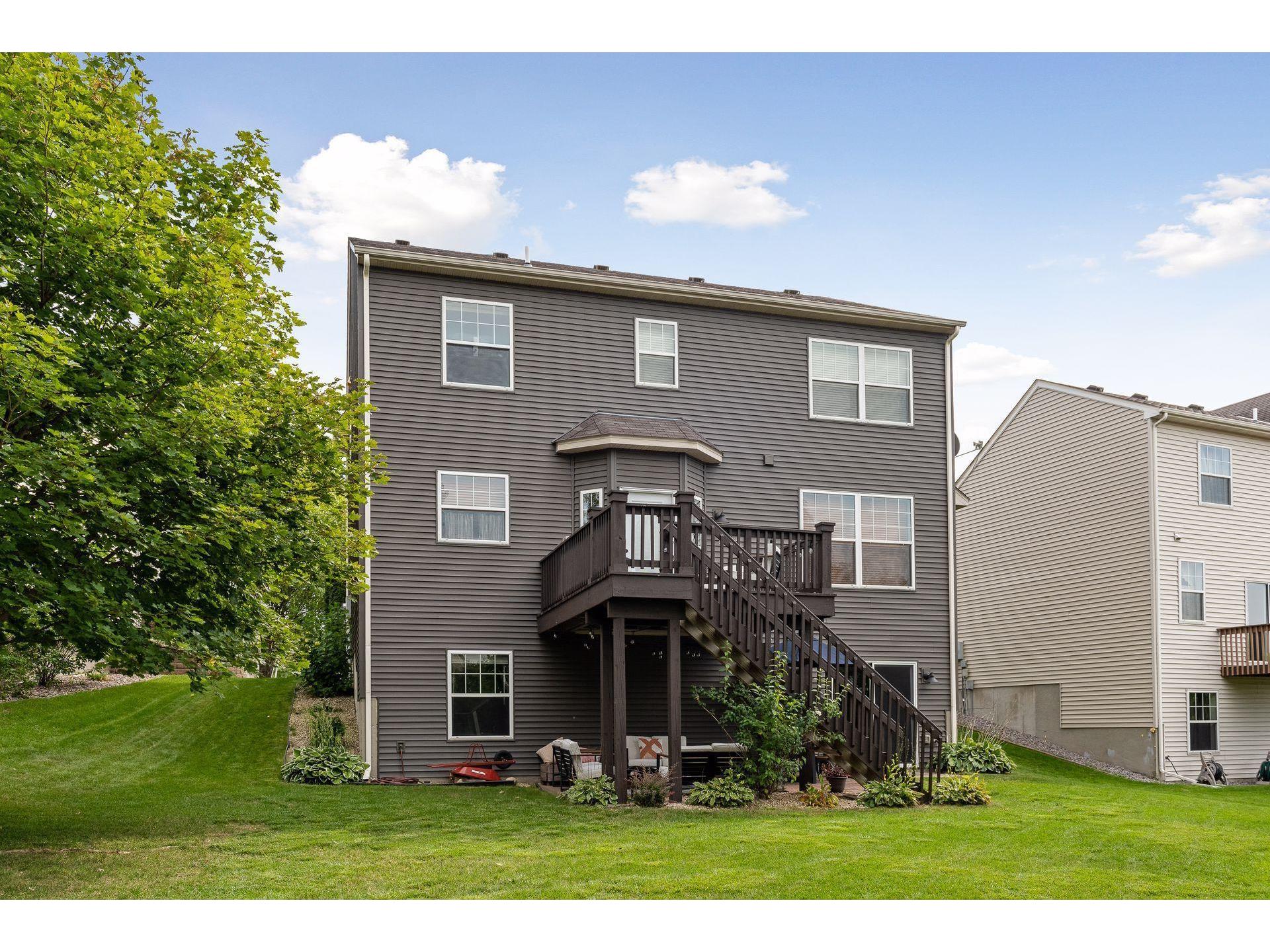 14120 54th Avenue N Plymouth Mn 55446 Mls 6099398 Edina Realty