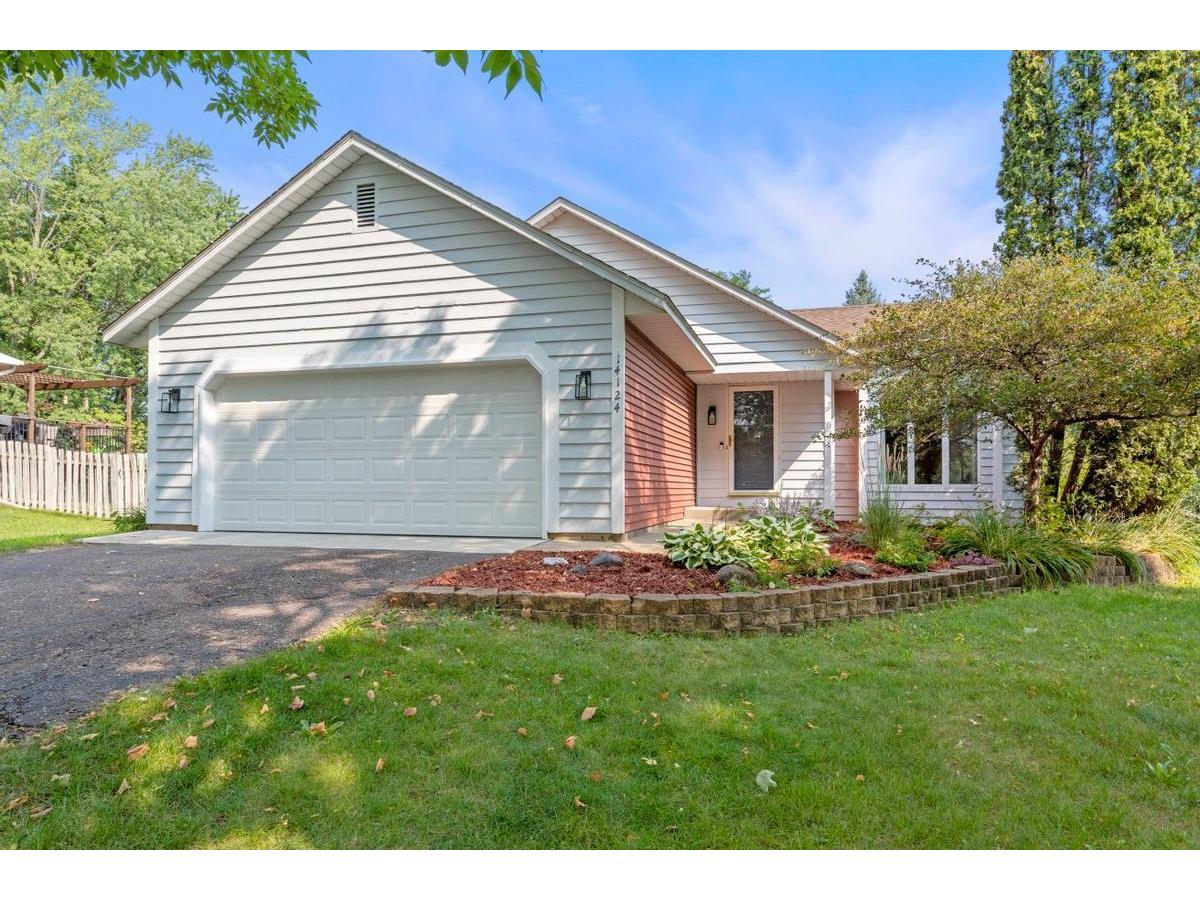 14124 Upper 54th Street N, Oak Park Heights, MN 55082 MLS 6083893