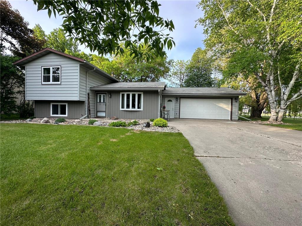 1413 12th Street SE, Willmar, MN, 56201 MLS 6378744 Edina Realty